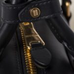 Arcadie Leather Small Handbag Black - Image 3