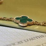 [Eternal Jewelry]CLOVER 5 MOTIFS MALACHITE BRACELET - Image 6