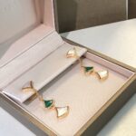[Eternal Jewelry]DREAM EARRINGS 3 MOTIFS MALACHITE MOP PINK GOLD - Image 4