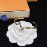 [Eternal Jewelry]VOLTE UPSITE DOWN DIAMOND GOLD OPEN BRACELET - Image 4