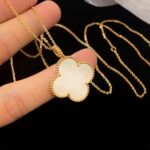 [Eternal Jewelry]CLOVER 25MM MOP LARGE PENDANT NECKLACE - Image 5