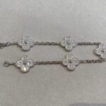 [Eternal Jewelry]CLOVER 5 MOTIFS  DIAMOND BRACELET SILVER - Image 5
