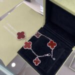 [Eternal Jewelry]CLOVER 5 MOTIFS SIVLER CARNELIAN BRACELET - Image 4