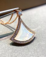 [Eternal Jewelry]DREAM MOP DIAMOND PAVED PINK GOLD NECKLACE - Image 4