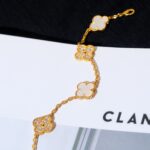 [Eternal Jewelry]CLOVER BRACELET 5 MOTIF WHITE MOP DIAMOND - Image 6