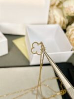 [Eternal Jewelry]CLOVER ROCK CRYSTAL ROSE GOLD NECKLACE - Image 6