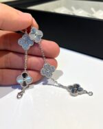 [Eternal Jewelry]CLOVER 5 MOTIF SILVER DIAMOND BRACELET - Image 10