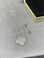 [Eternal Jewelry]CLOVER 25MM LARGE PENDANT DIAMOND PAVED SILVER NECKLACE - Image 8