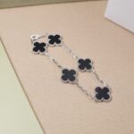 [Eternal Jewelry]CLOVER 5 MOTIF ONYXS  BRACELET SILVER - Image 3