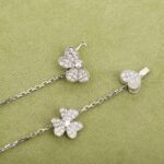 [Eternal Jewelry]FRIVOLE SILVER 9 FLOWERS NECKLACE - Image 5