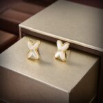 [Eternal Jewelry]JEUX DE WHITE MOP GOLD DIAMOND EARRINGS - Image 3
