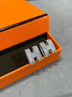 [Eternal Jewelry]H STUD EARRINGS WITH SILVER DIAMONDS - Image 6