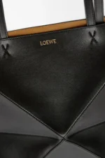 Medium Puzzle Fold tote in shiny calfskin - Image 4