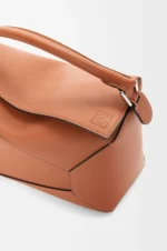 Medium Puzzle Edge bag in classic calfskin - Image 7