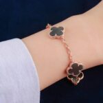 [Eternal Jewelry]CLOVER 5 MOTIF GRAY MOP  BRACELET - Image 7