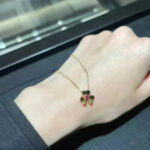 [Eternal Jewelry]FRIVOLE GOLD FLOWER NECKLACE - Image 2